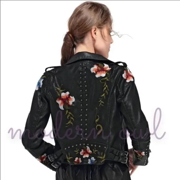 025-BEAUTIFUL EMBROIDERED Leather Jacket - Picture 3 of 7